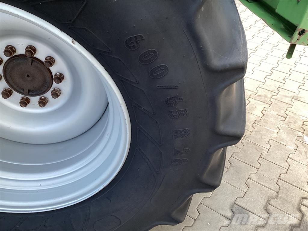 Krone BIG M 420 جزازات مكيفات