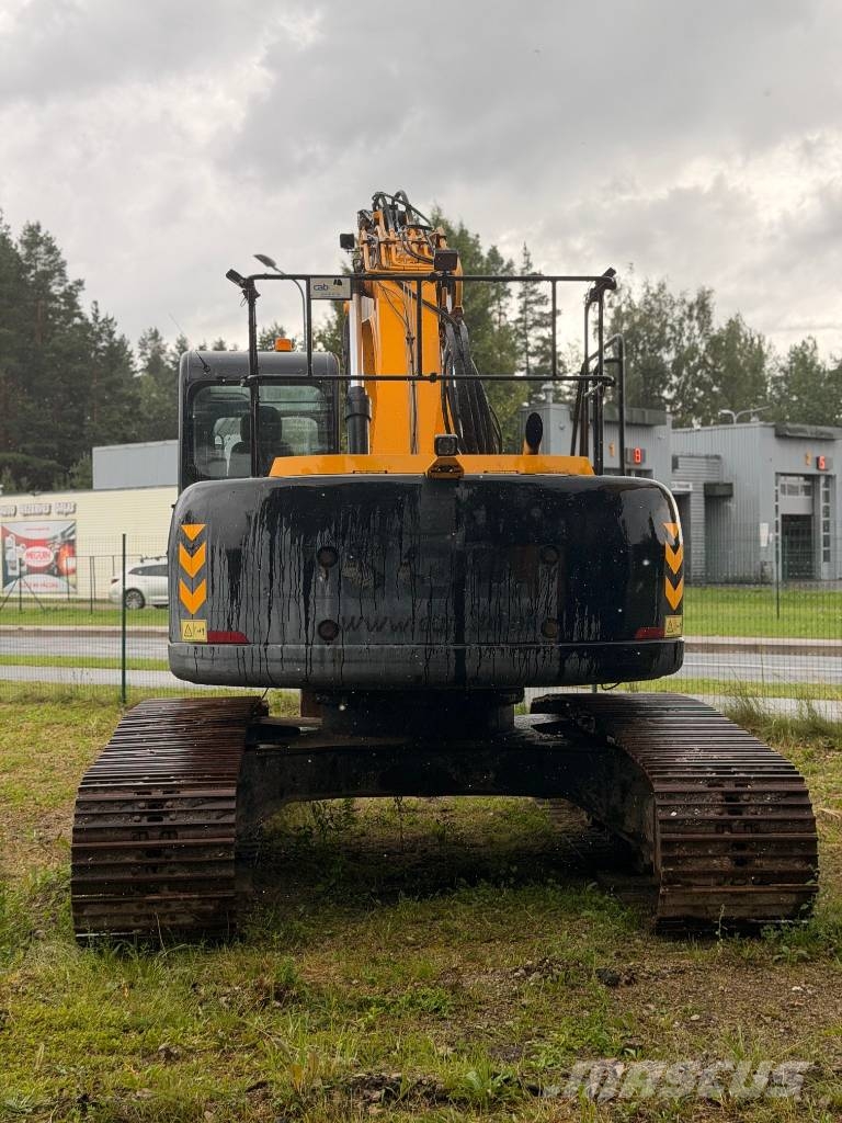 JCB JS 220 LC Rupsgraafmachines
