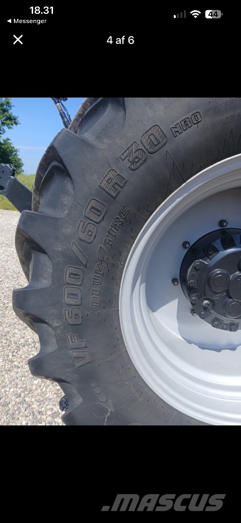 Trelleborg VF dæk med fælge 710/60R42+600/60R30 Tekerlekler