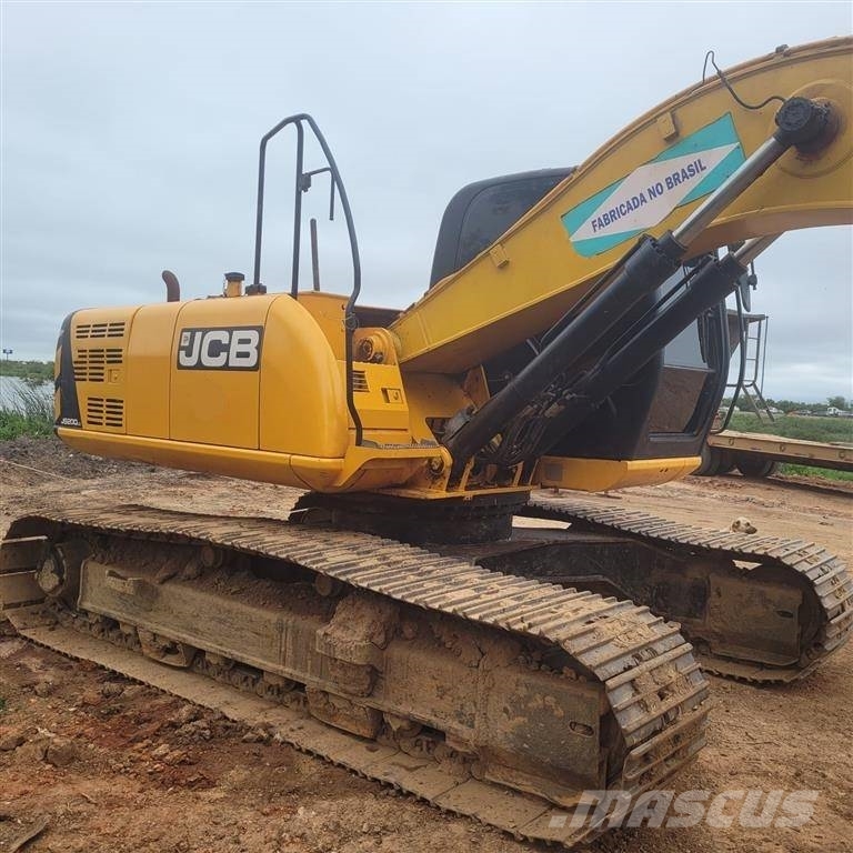 JCB JS200LC 履带挖掘机