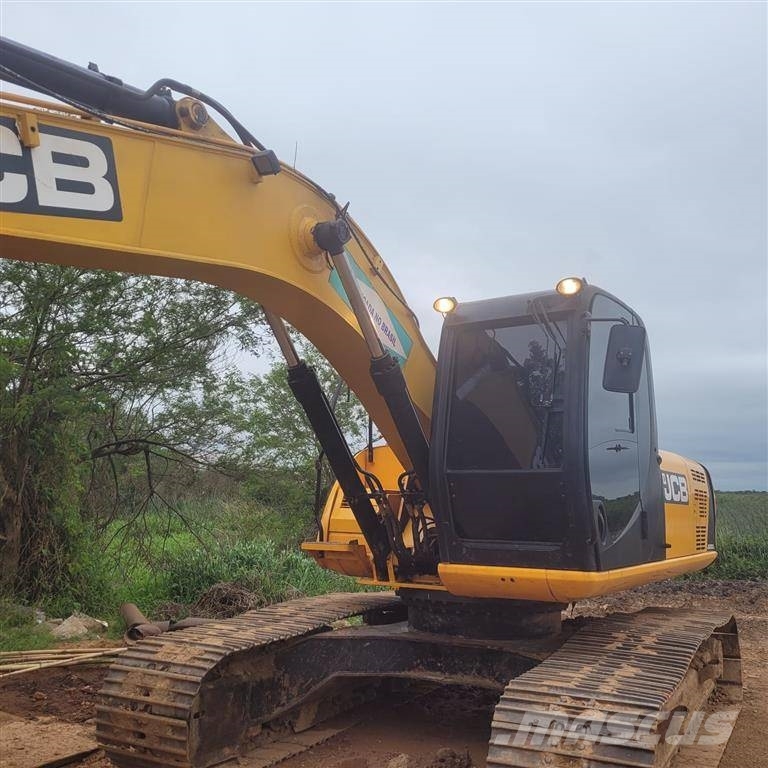 JCB JS200LC 履带挖掘机