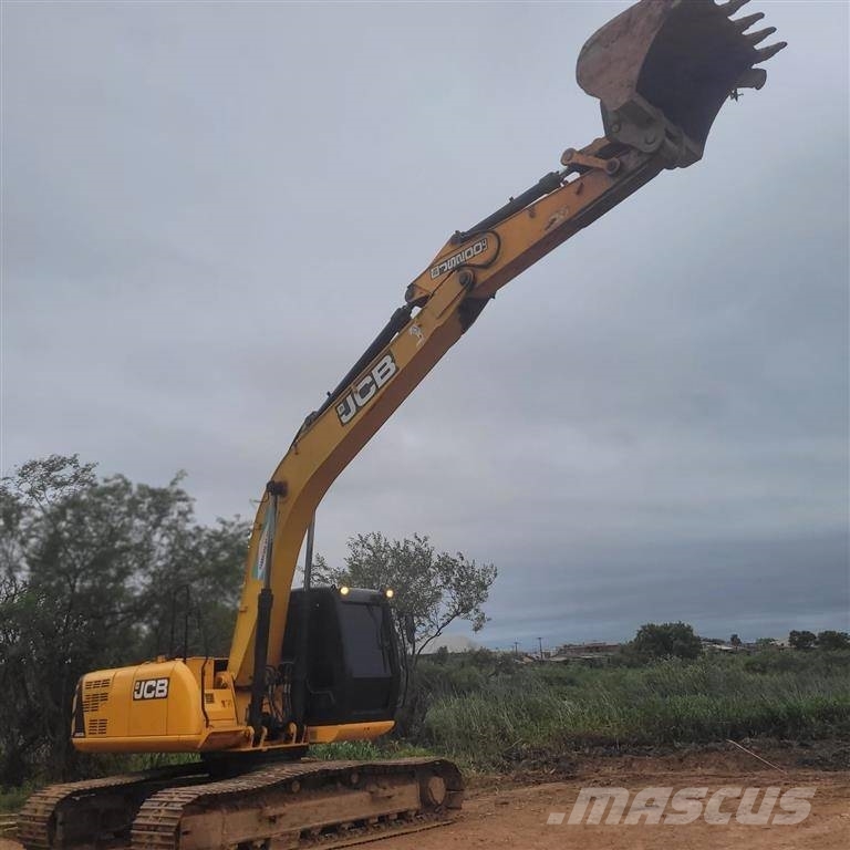 JCB JS200LC 履带挖掘机