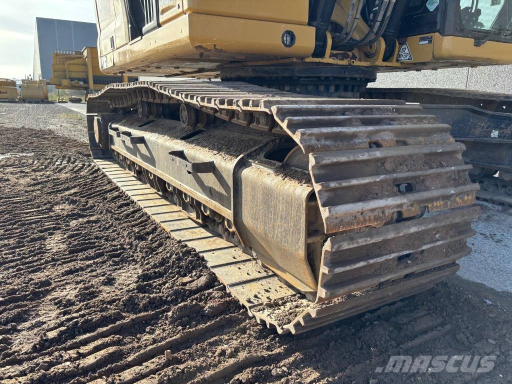 CAT 330 (NEXT GEN) Kāpurķēžu ekskavatori