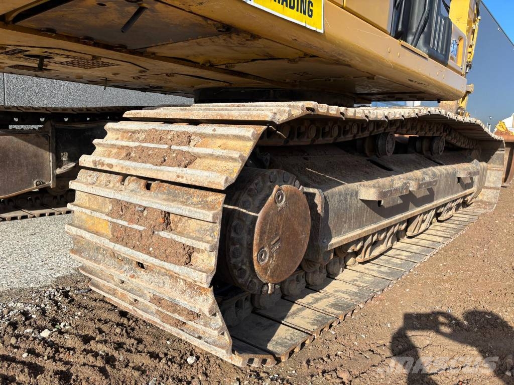 CAT 330 (NEXT GEN) Kāpurķēžu ekskavatori