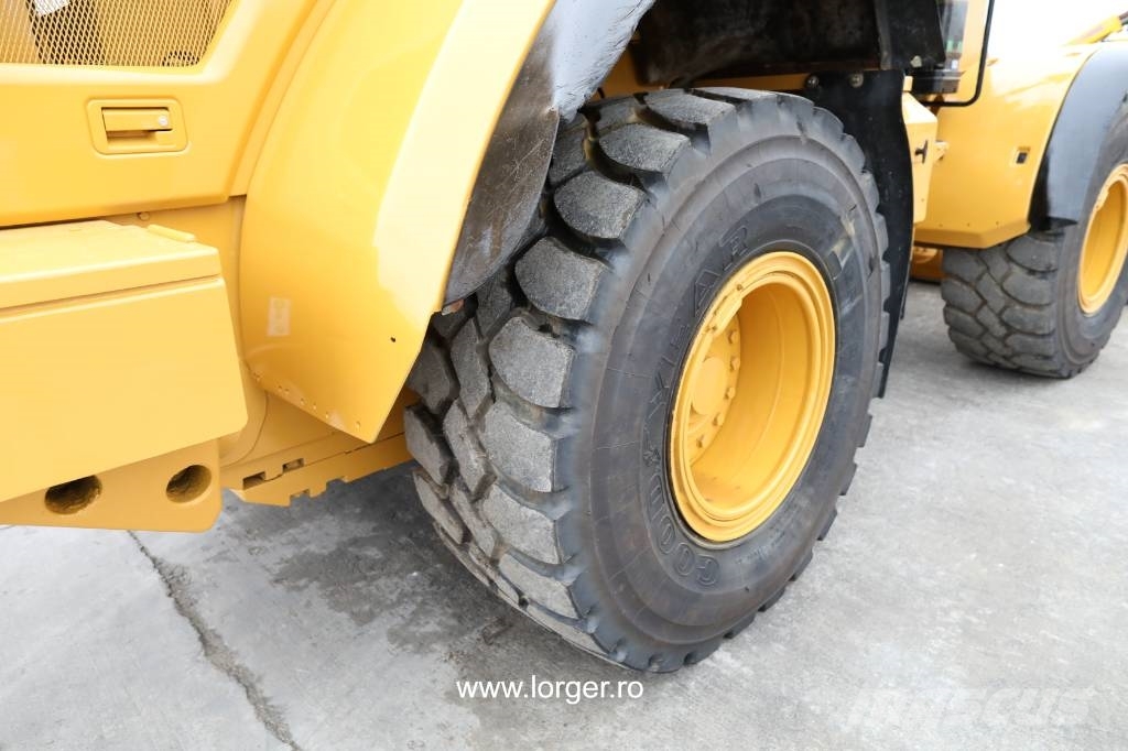CAT 938 M 轮式装载机
