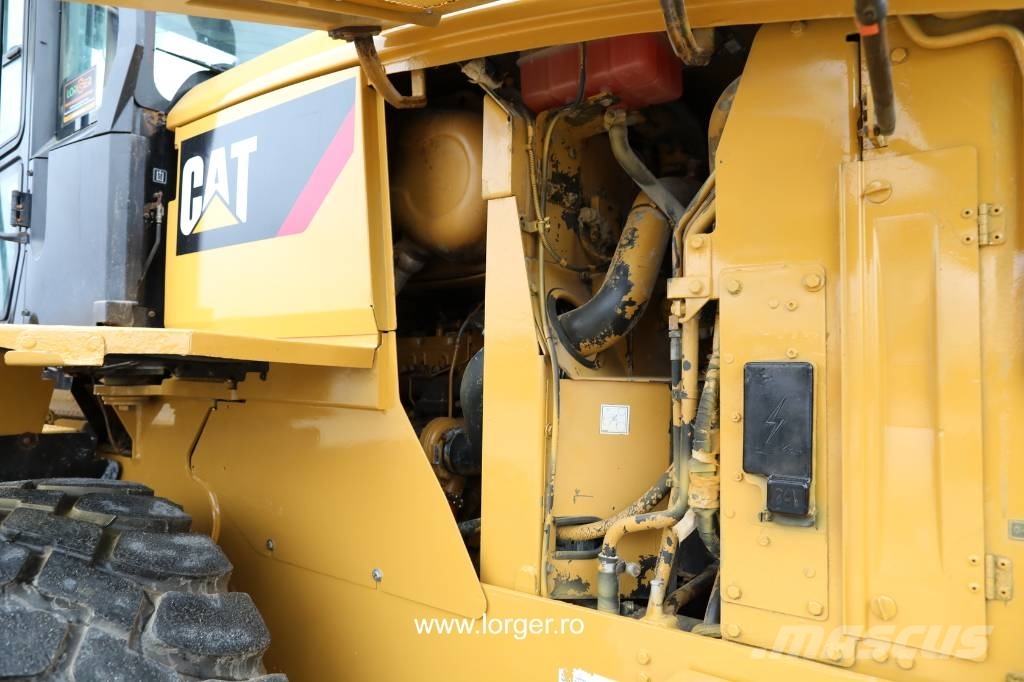 CAT 938 M 轮式装载机