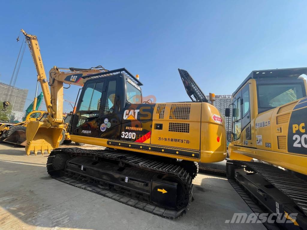 CAT 320 D Bagri goseničarji