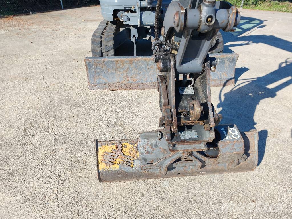 XCMG XE 35 E Minigraafmachines < 7t