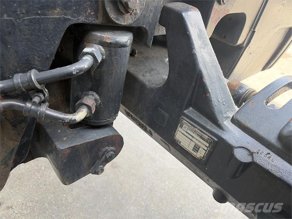 Deutz-Fahr Agrotron 150 MK2 Traktori