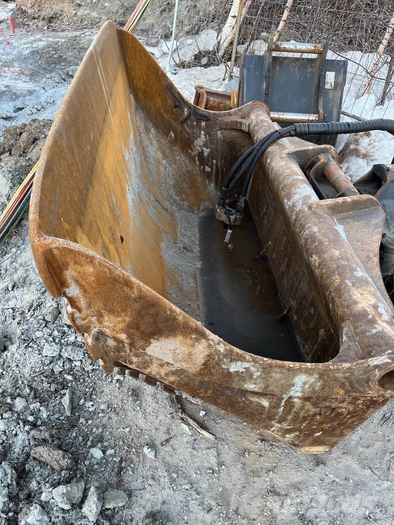 CAT 320 Beltegraver