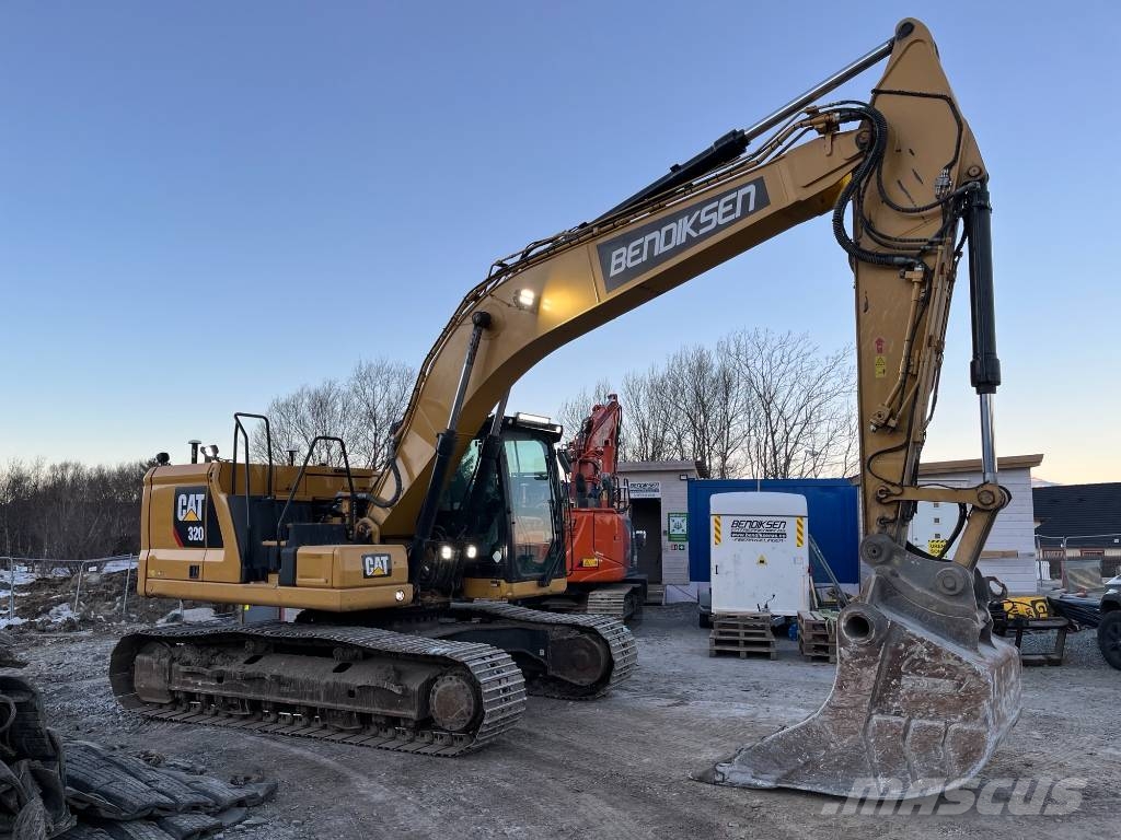 CAT 320 Beltegraver