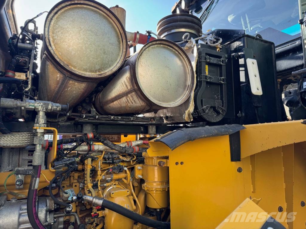 CAT 972 M Excavadoras de ruedas
