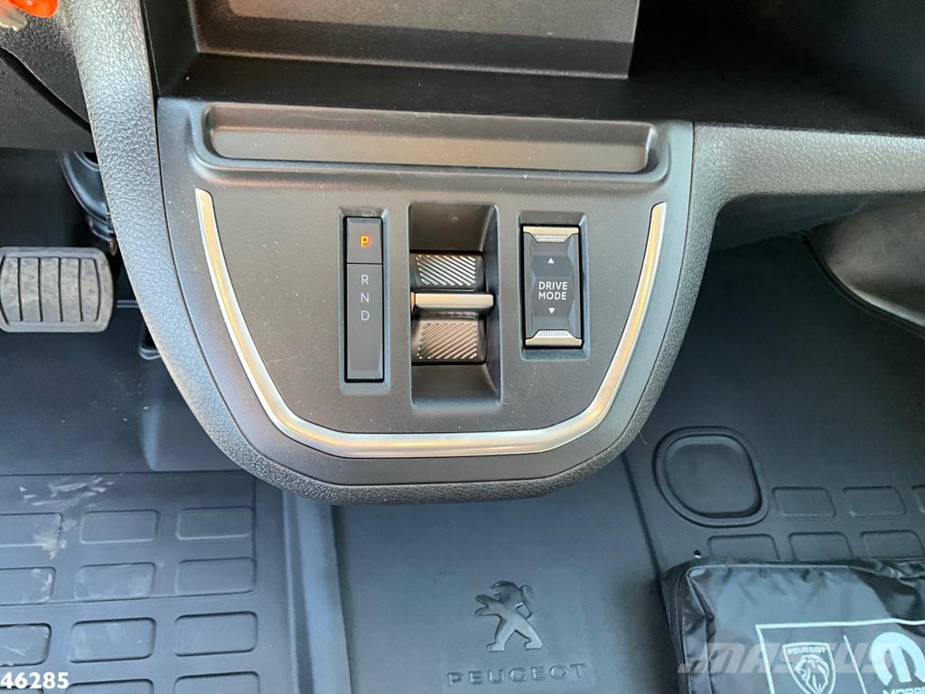 Peugeot E-Expert 100% elektrisch kippende zijlader Müllwagen