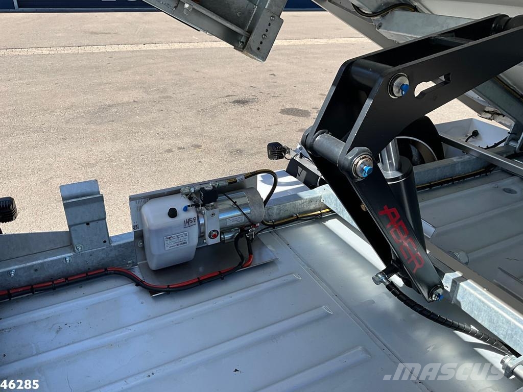 Peugeot E-Expert 100% elektrisch kippende zijlader Müllwagen