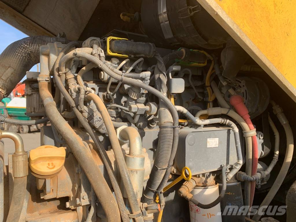 Bomag BW 213 D H-4 i Valjci sa jednim bubnjem