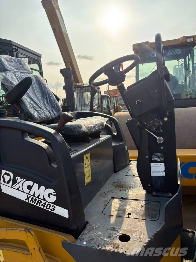 XCMG XMR 403 트윈 드럼 롤러