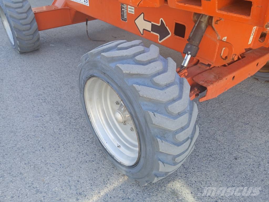 JLG E 600 JP Elevadores braços articulados