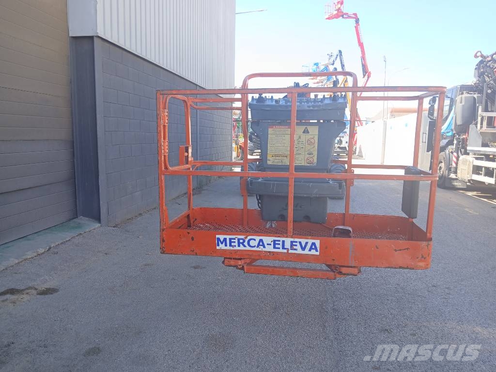 JLG E 600 JP Elevadores braços articulados