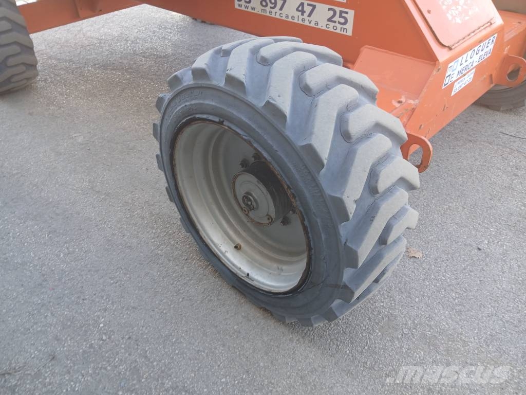 JLG E 600 JP Elevadores braços articulados