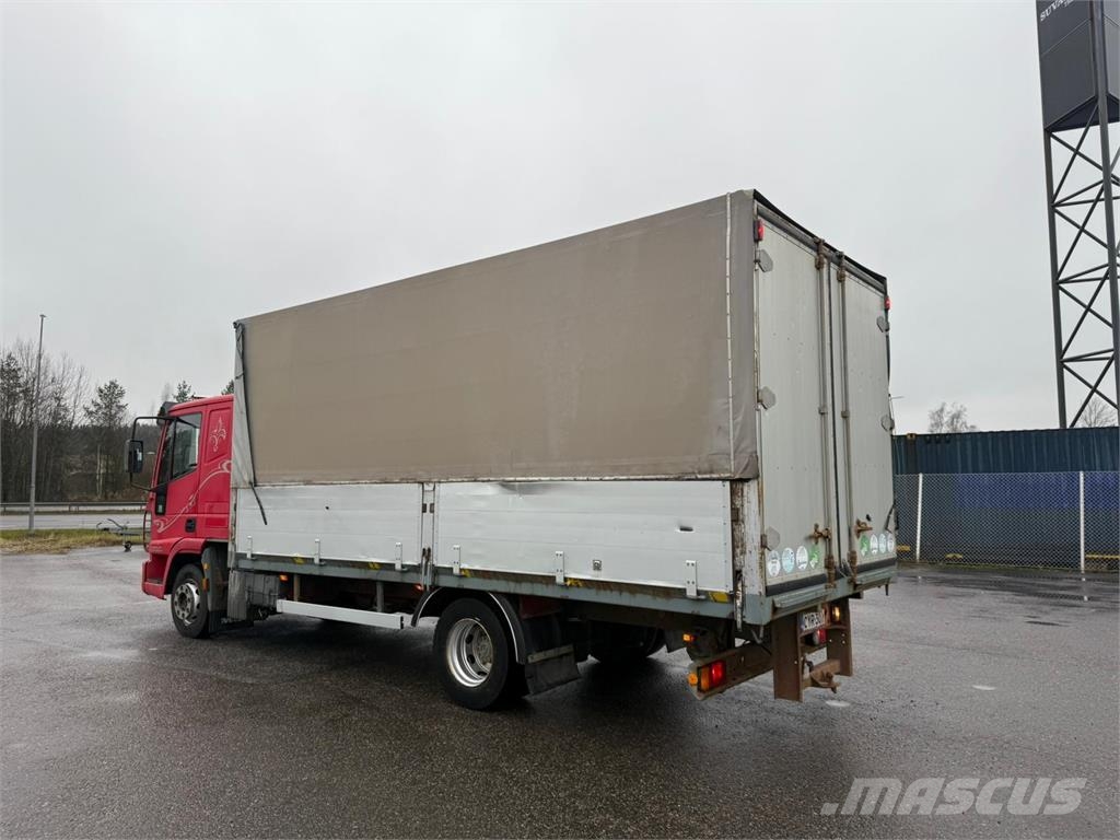 Iveco Eurocargo 120EL 4x2 Camiones de caja de lona