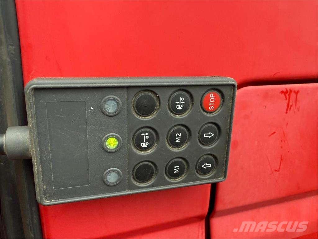 Iveco Eurocargo 120EL 4x2 Camiones de caja de lona