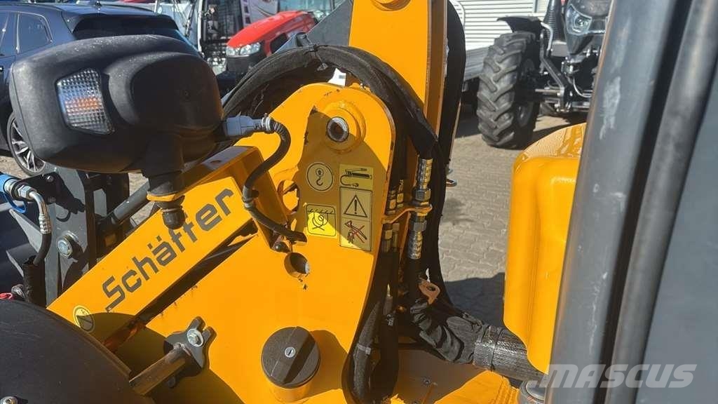 Schäffer 2445 لوادر بعجل