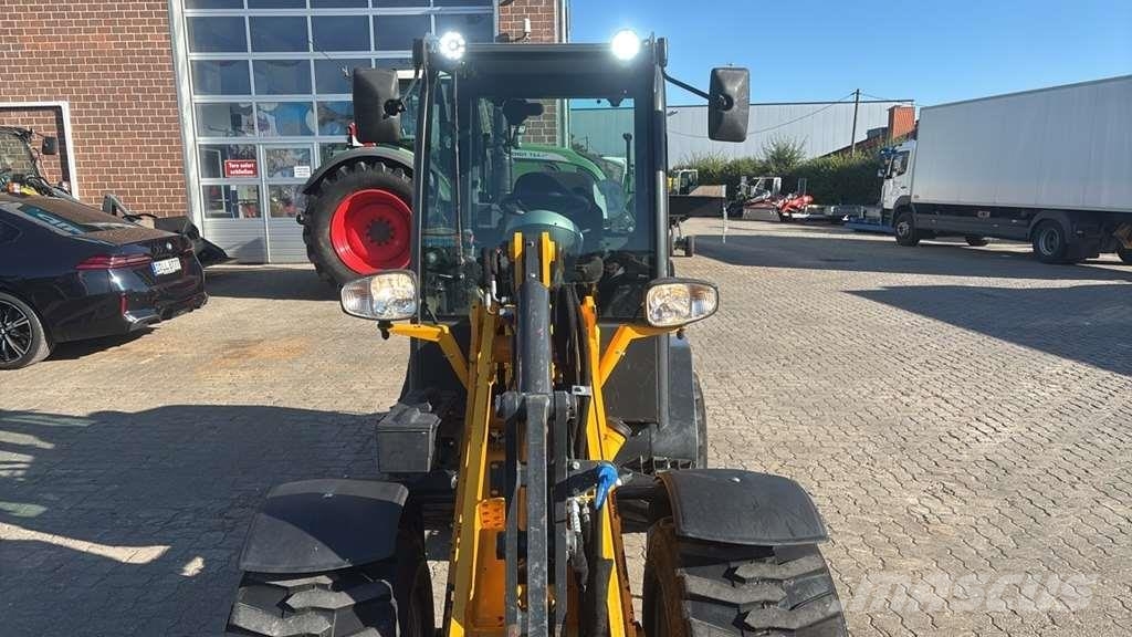 Schäffer 2445 لوادر بعجل