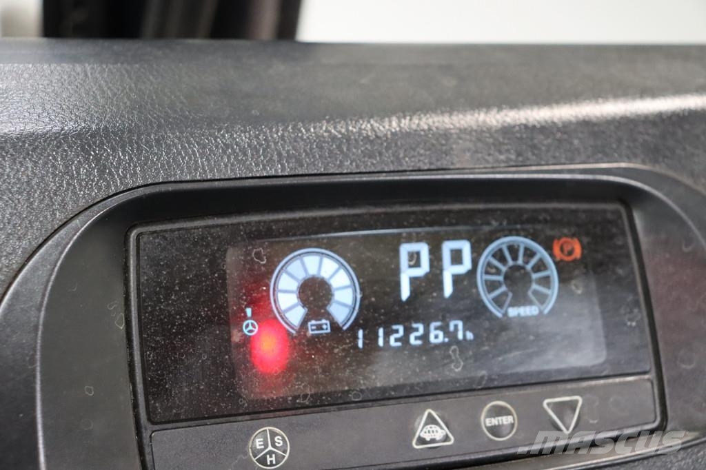 Doosan BC25S-7 Elektrostapler