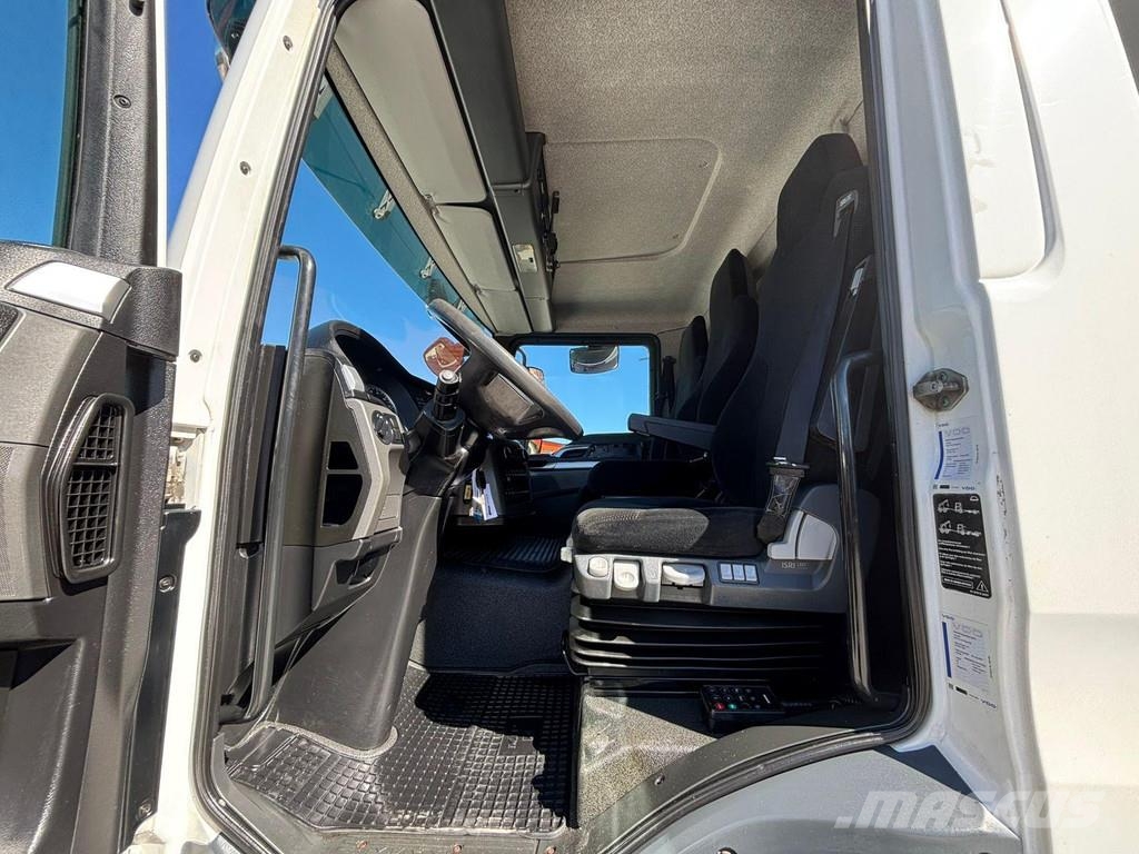 MAN TGM 15.290 4x2 BOX L=7442 mm Skåpbilar