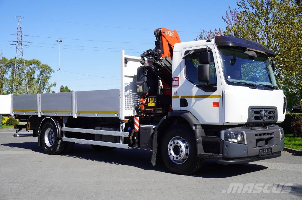 Renault C280 DTI 8 / HDS Fassi F135A.22 / remote control 平板式/側卸式卡車