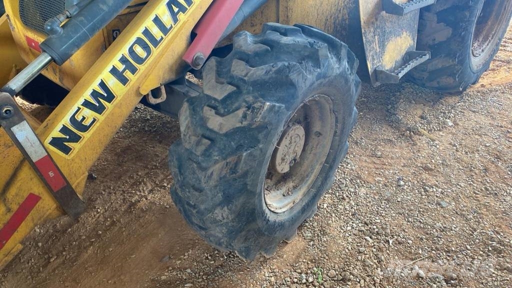 New Holland B 95 B Rovokopači