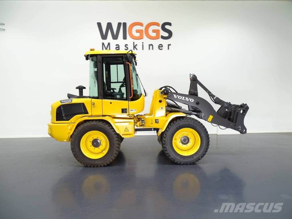 Volvo L35HT 輪胎式裝載機