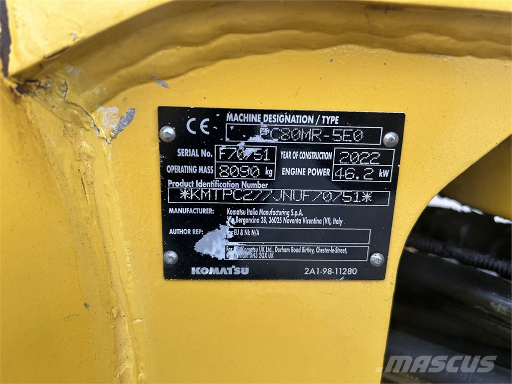 Komatsu PC 80 MR-5 حفارات وسط 7 طن - 12 طن