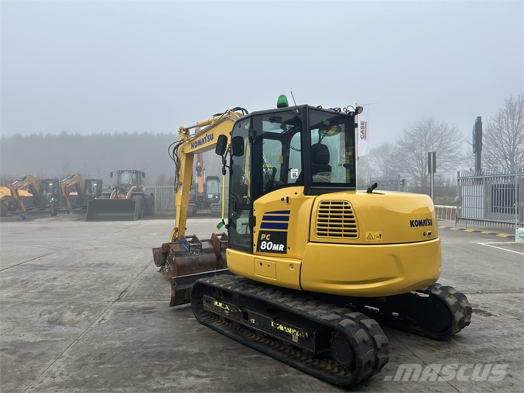 Komatsu PC 80 MR-5 حفارات وسط 7 طن - 12 طن