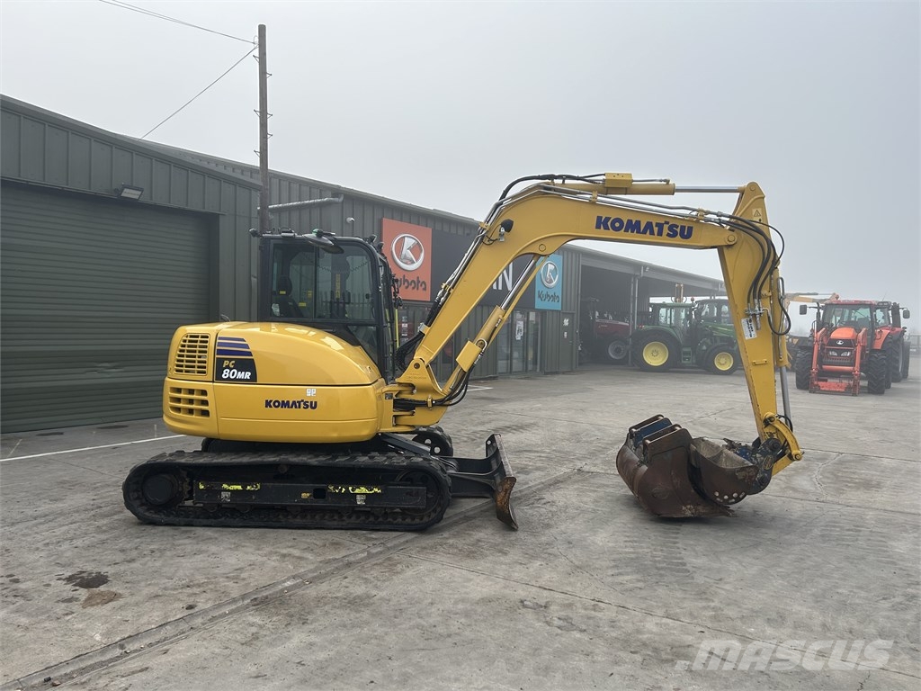 Komatsu PC 80 MR-5 حفارات وسط 7 طن - 12 طن