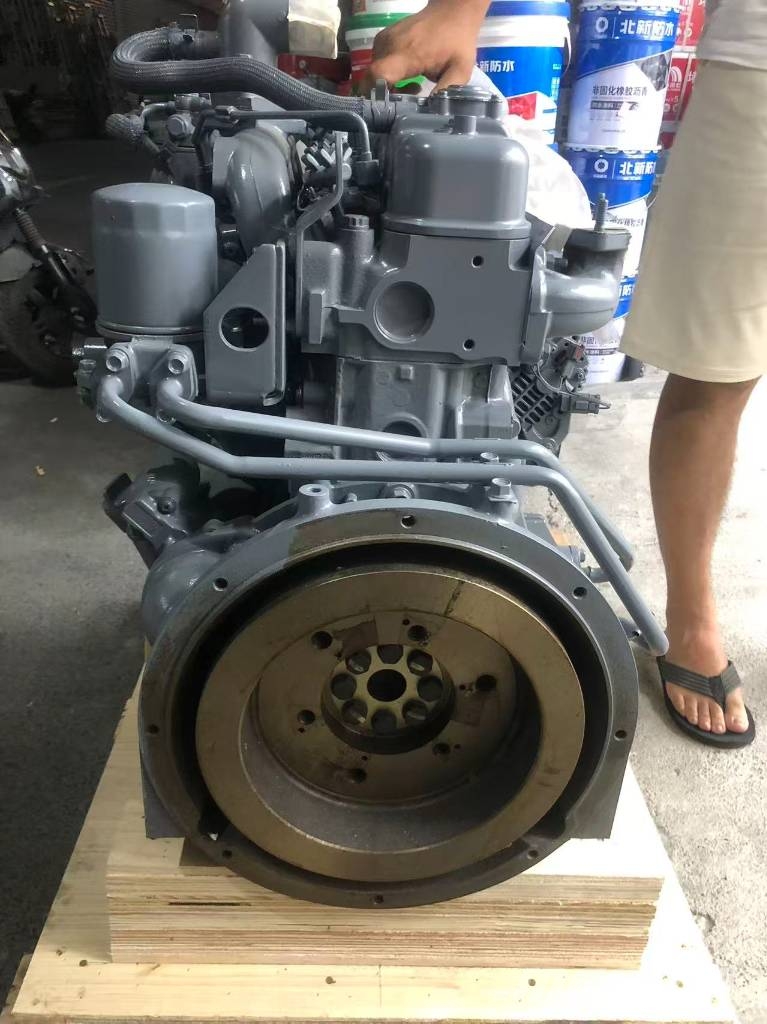 Isuzu 4JG1 engine 发动机