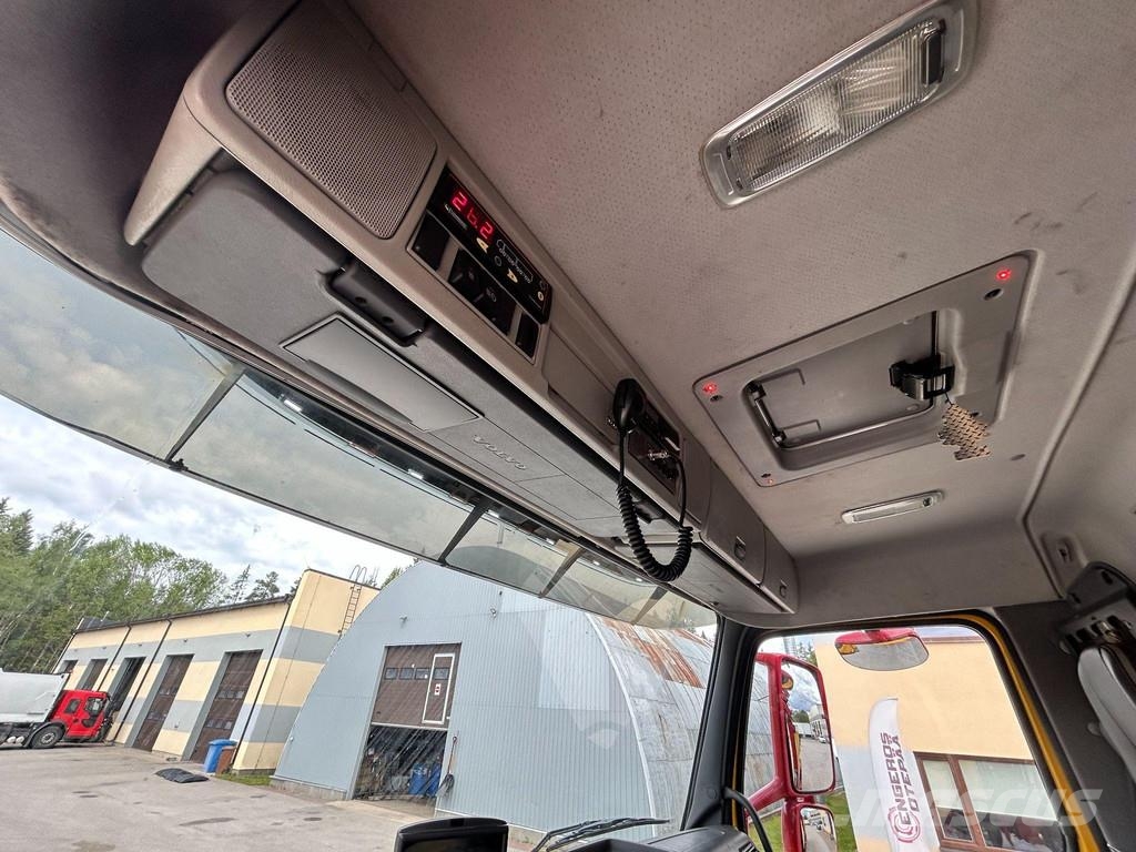 Volvo FH500 8X2*6 + CRANE HIAB + LIFT HIAB + VEB + FULL Treileri ar āķi