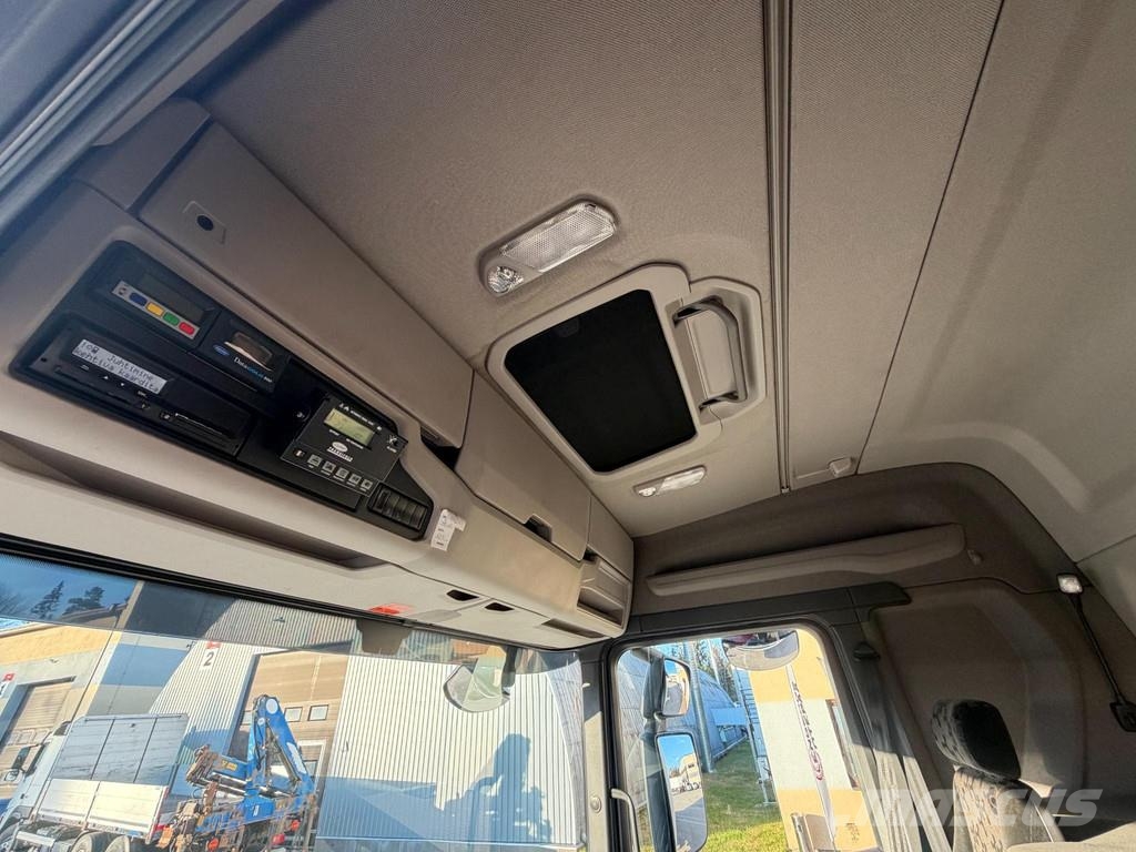 Scania P450 6x2*4 CARRIER SUPRA 1150 + RETARDER شاحنات بدرجة حرارة قابلة للضبط