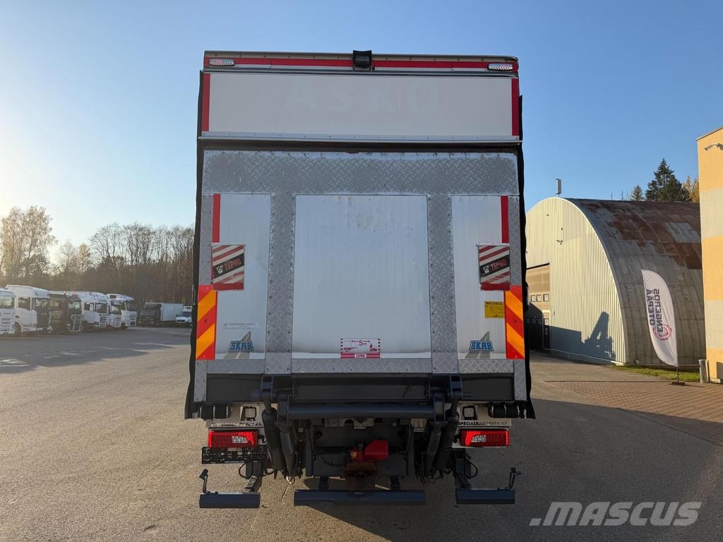 Scania P450 6x2*4 CARRIER SUPRA 1150 + RETARDER شاحنات بدرجة حرارة قابلة للضبط