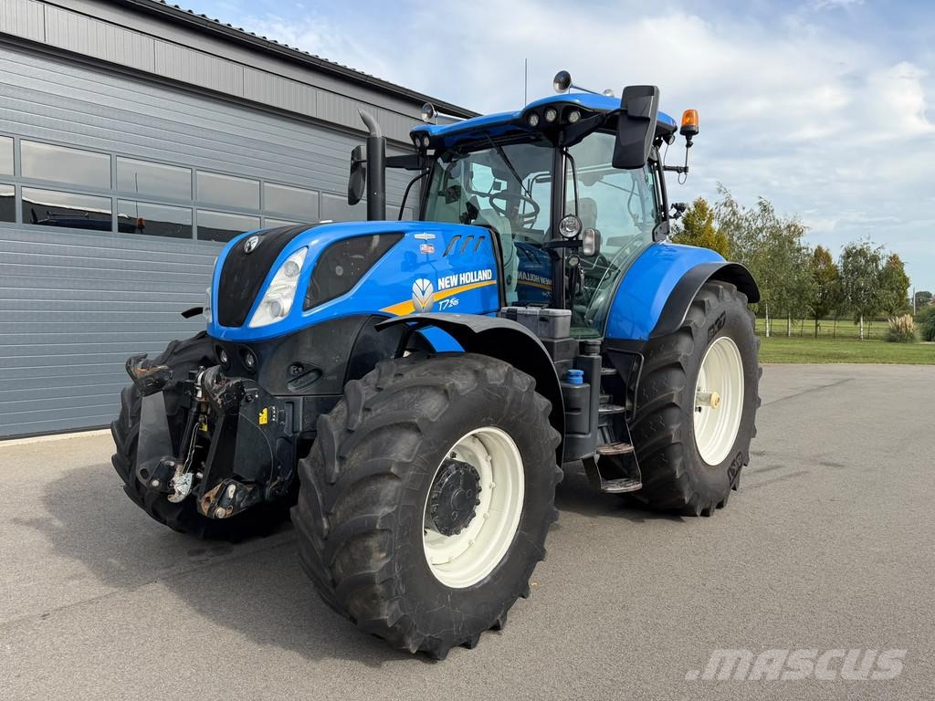 New Holland T7.245 Autocommand Traktory