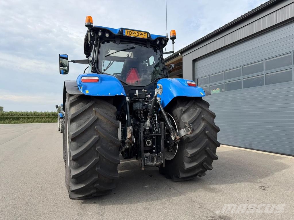 New Holland T7.245 Autocommand Traktory