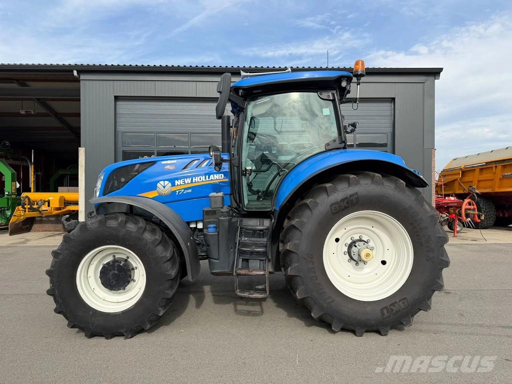 New Holland T7.245 Autocommand Traktory