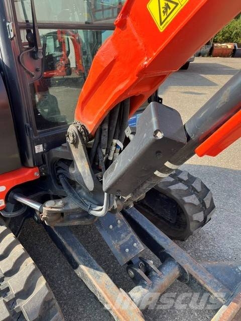 Kubota KX 030-4 HI Mini excavadoras < 7t