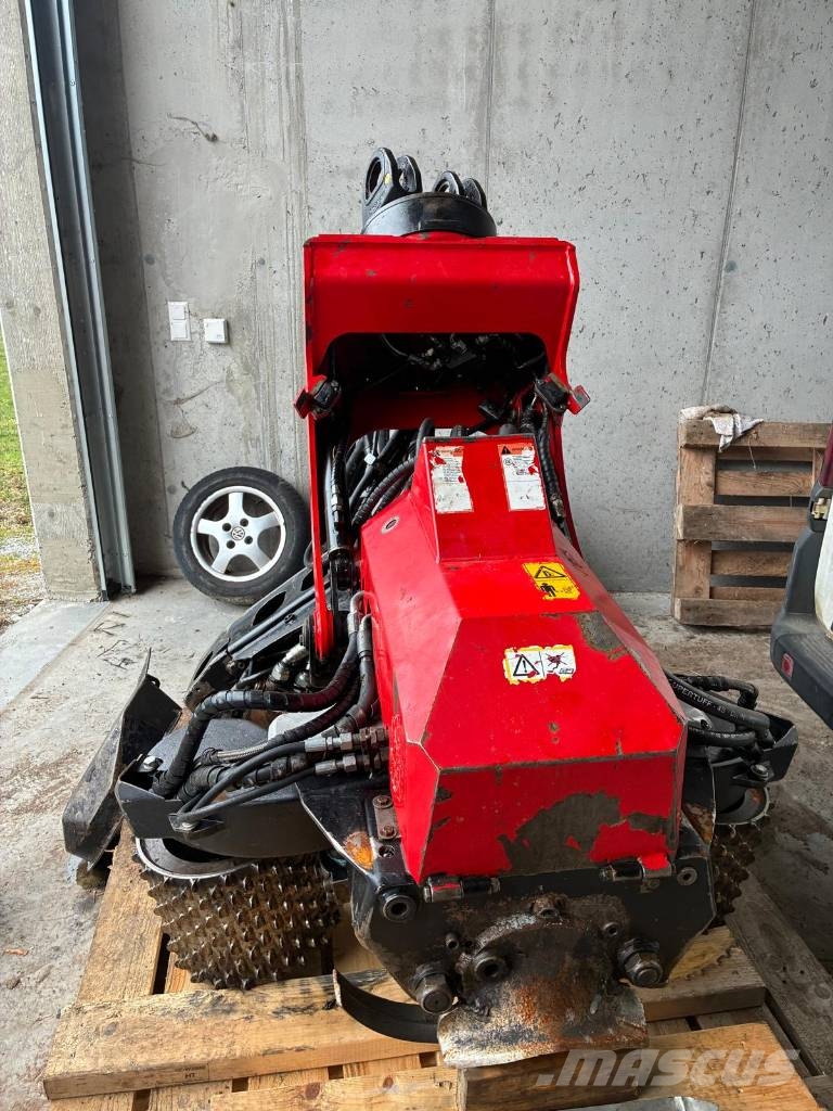 Valmet 340 Karsintakoneet