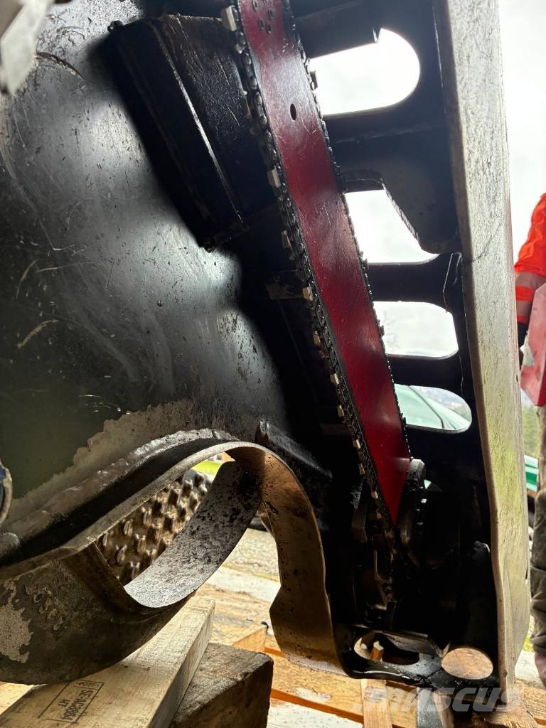Valmet 340 Karsintakoneet