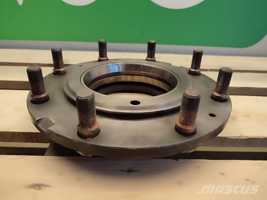  Wheel hub V31796100 304539 Deutz-fahr 6.31 DX 轴