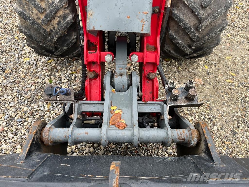 Weidemann 2070LPT Tarimsal teleskopik yükleyiciler