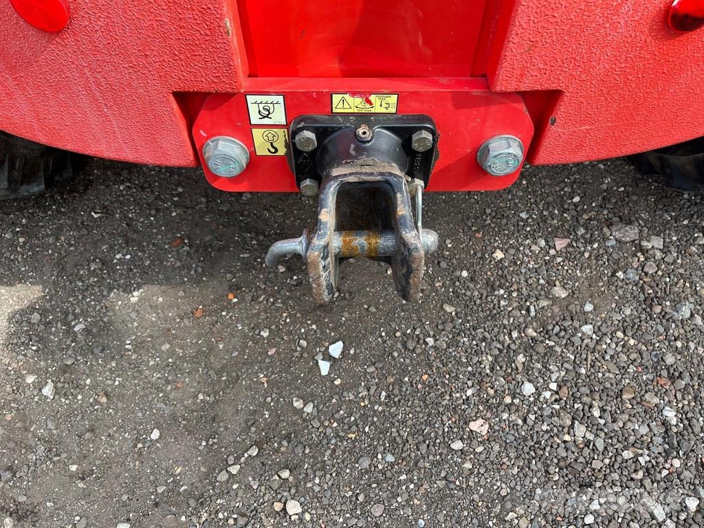Manitou MLT 635 -130PS 伸縮臂操作車