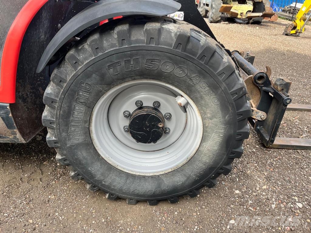Manitou MLT 635 -130PS 伸縮臂操作車