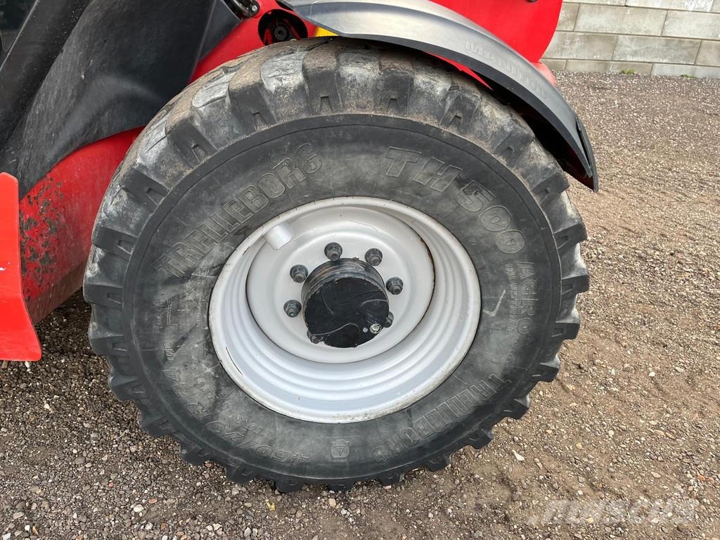 Manitou MLT 635 -130PS 伸縮臂操作車